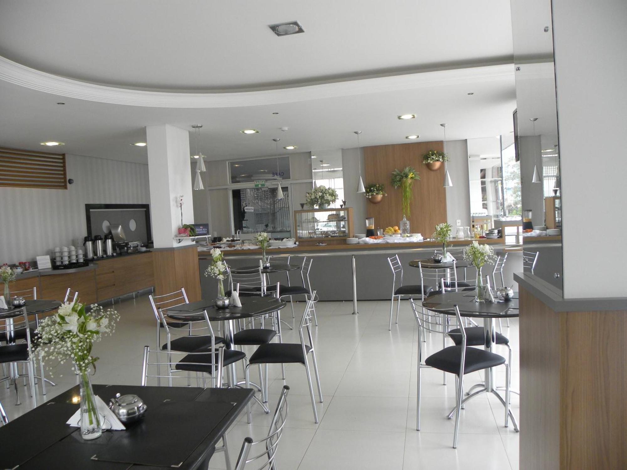 Benos Hotel Санта Роза Екстериор снимка